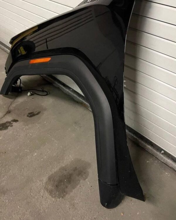 GMC Sierra 2500 3500 Fenders Left Right Complete